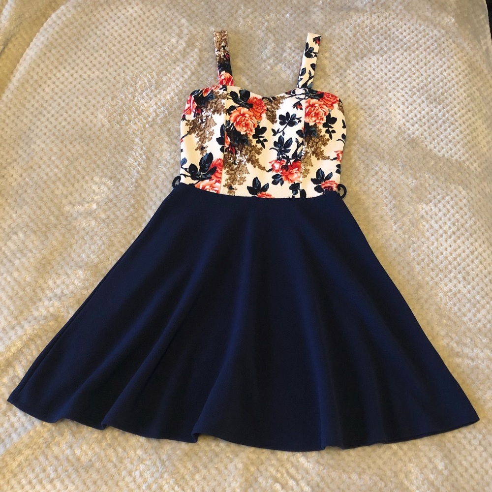 Floral Sweetheart Dress